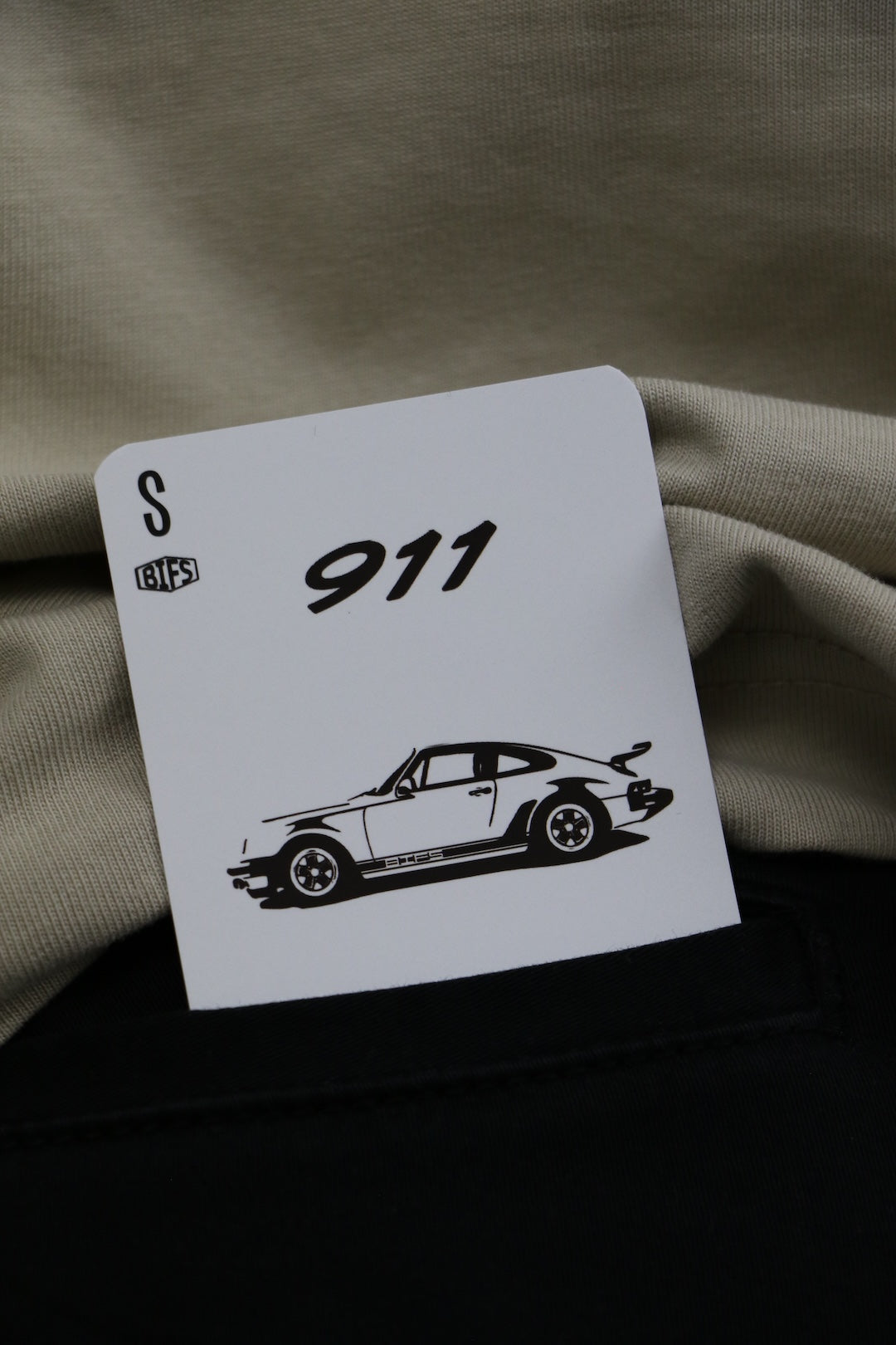 WINNING CARD COLLECTION - "Royal Flush Tee"