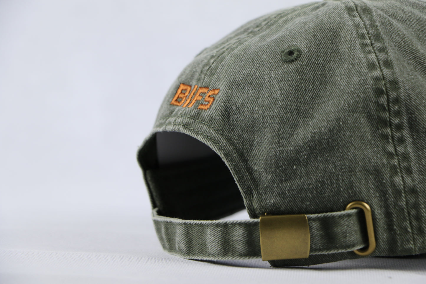 WINNING CARD COLLECTION - "Royal Flush Cap"