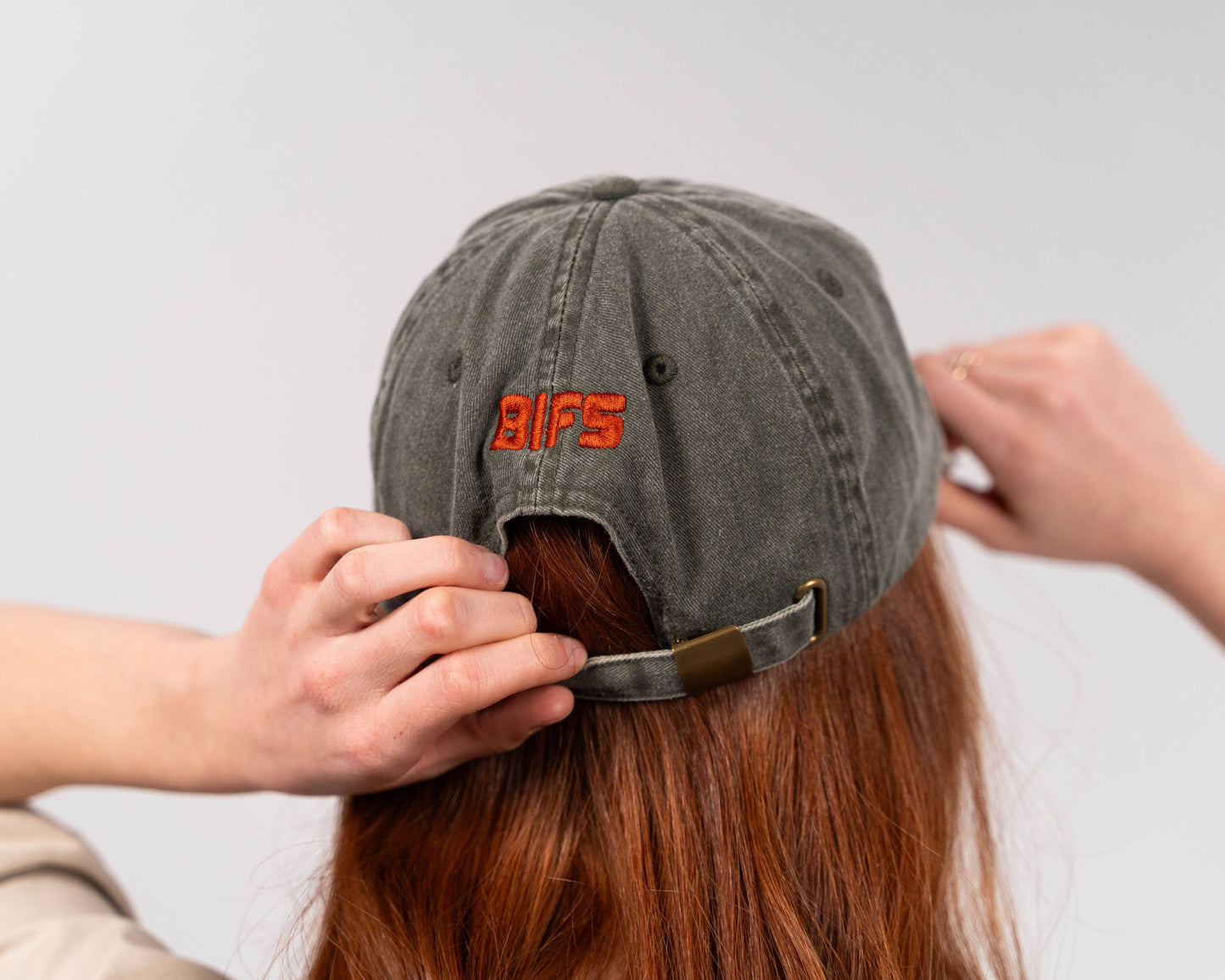 WINNING CARD COLLECTION - "Royal Flush Cap"